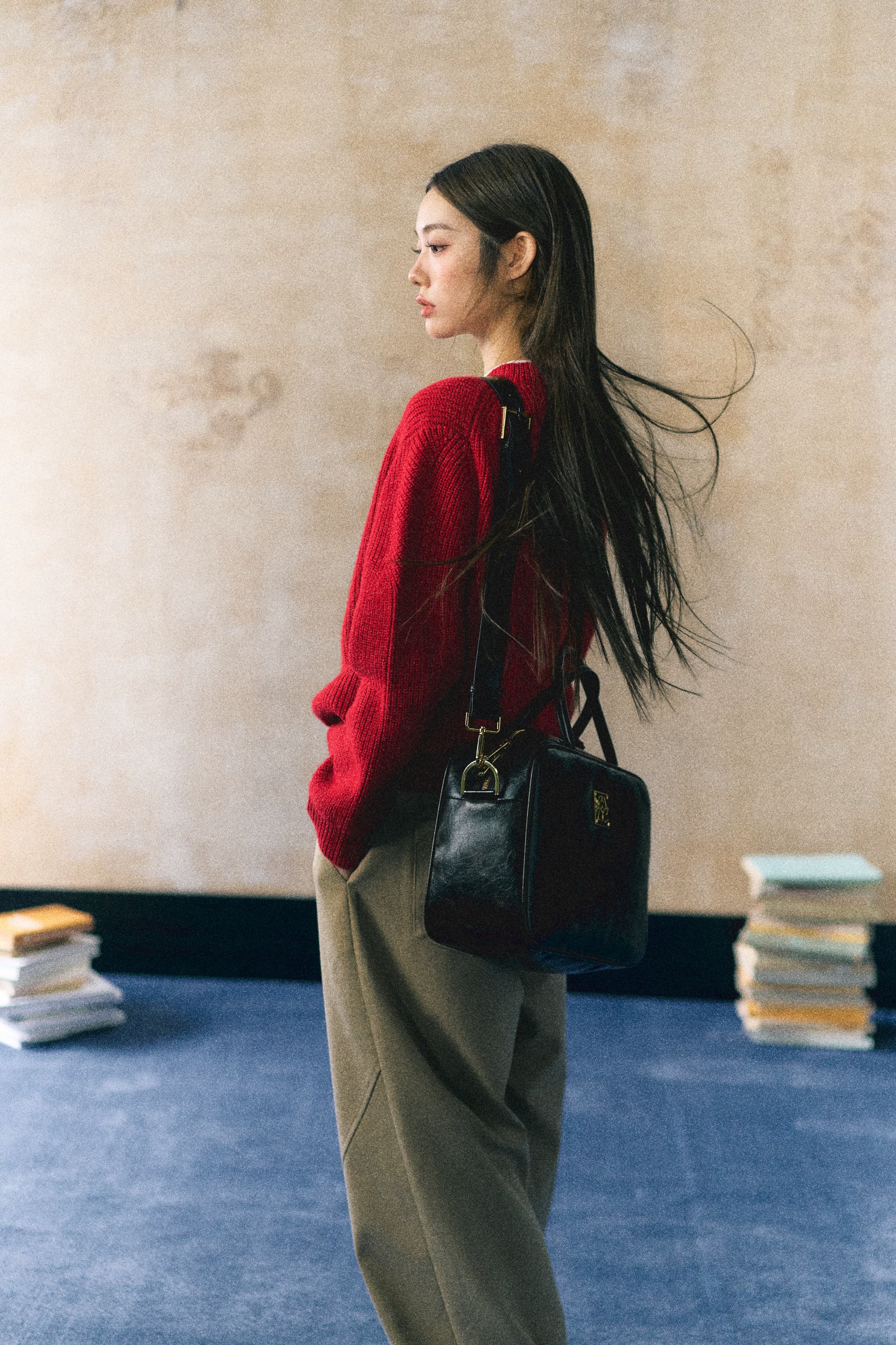 LLDC Red Crew Neck Knit Cardigan – LaLuneDuCiel